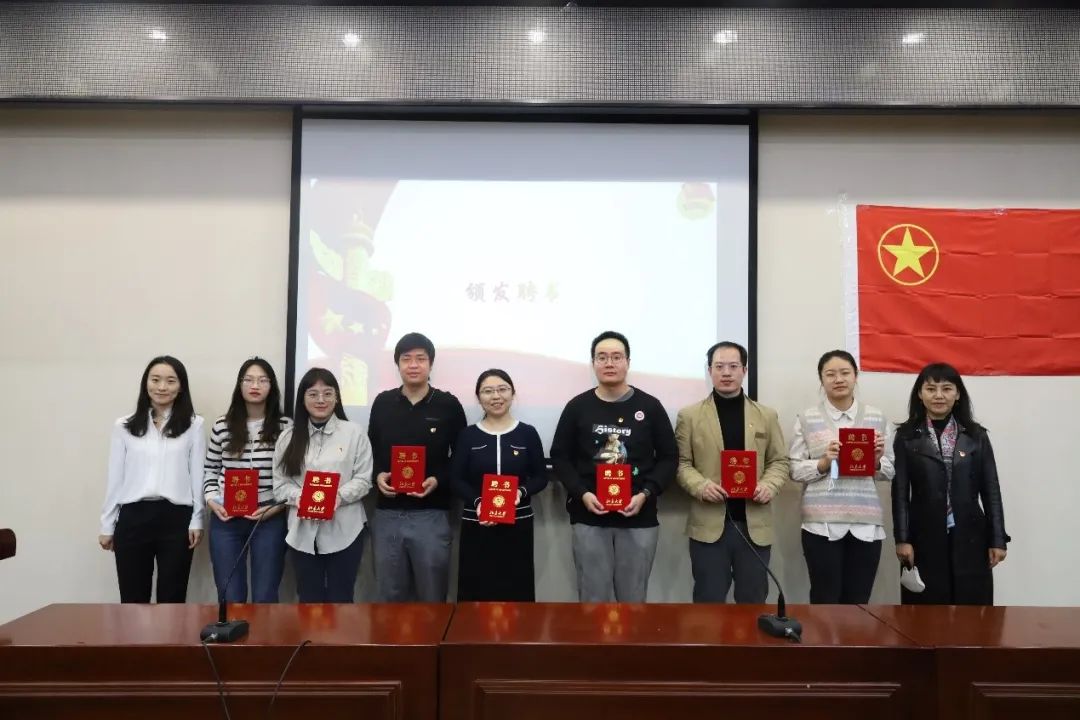 fbe7cce399ec4f20805762dbe076c2ae.jpg 22117626f5a6d28ee46d5a81356989da.jpg